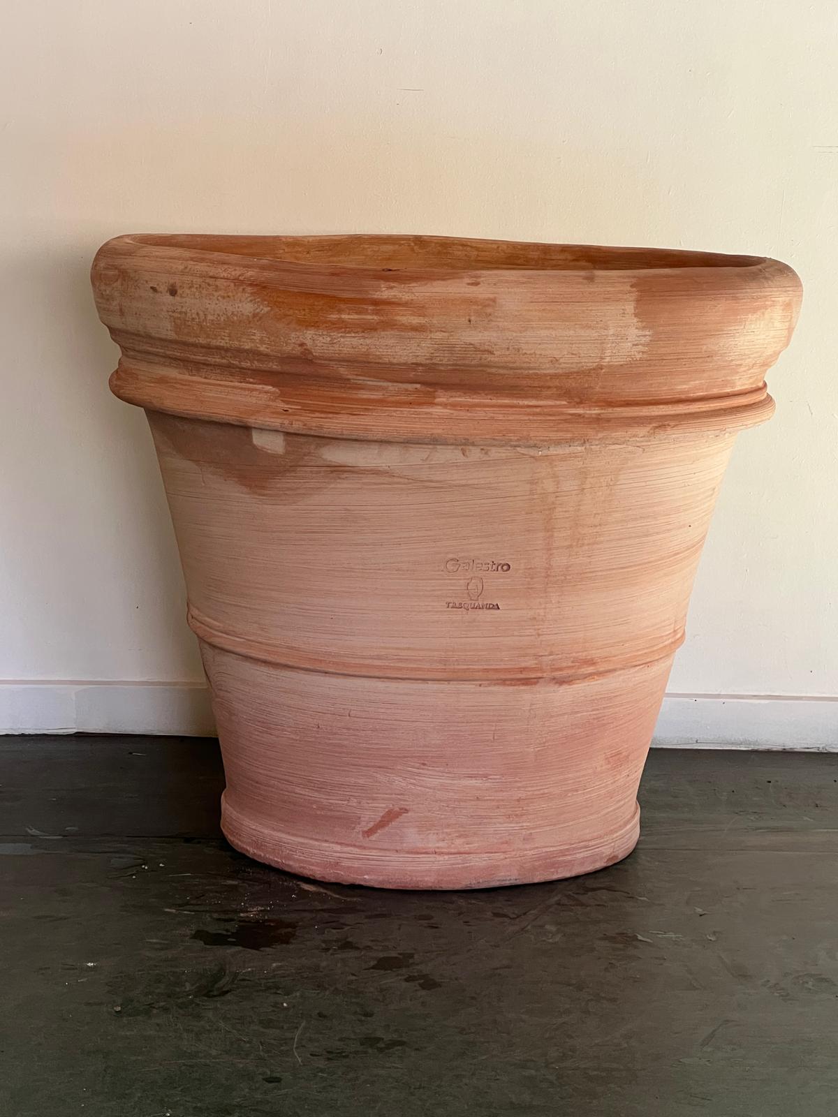 Terrakotta blomsterpotte Ø60 cm - Klassisk krukke til oliventre og planter | TOSCANA
